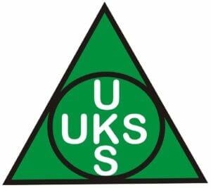 Bentuk Fisik Logo UKS