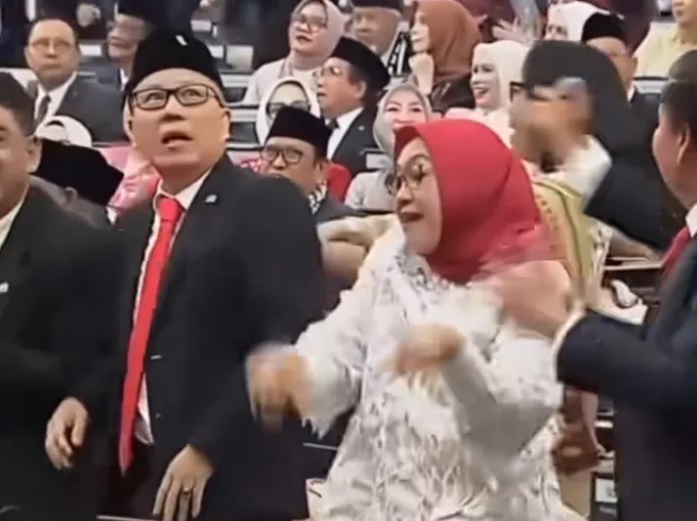Video Anggota DPR dan Pejabat Bergoyang Usai Sidang Tahunan MPR 2025