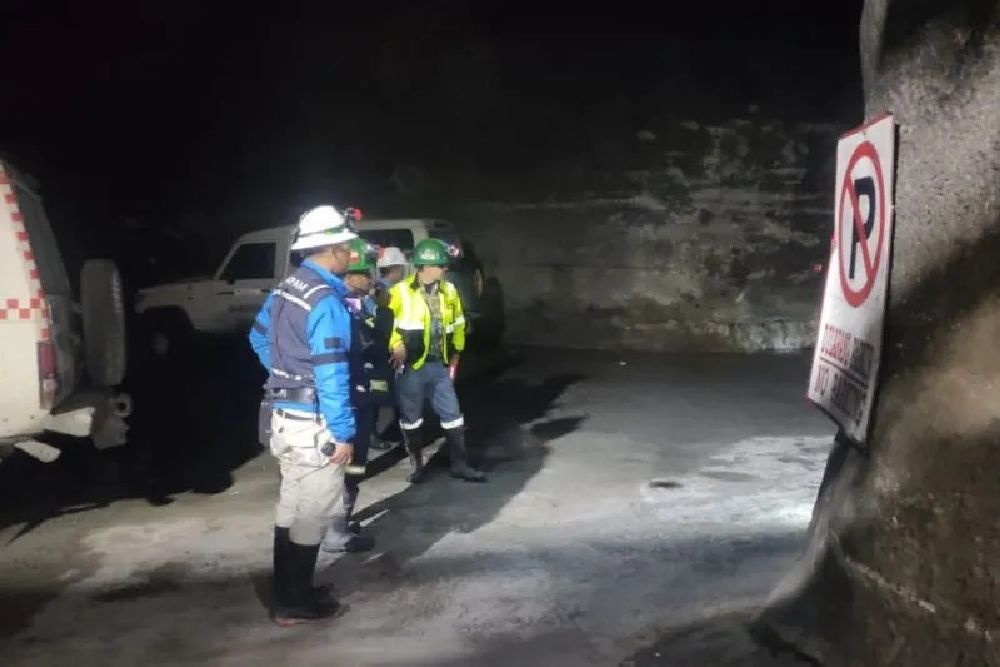 Evakuasi 7 Pekerja Freeport