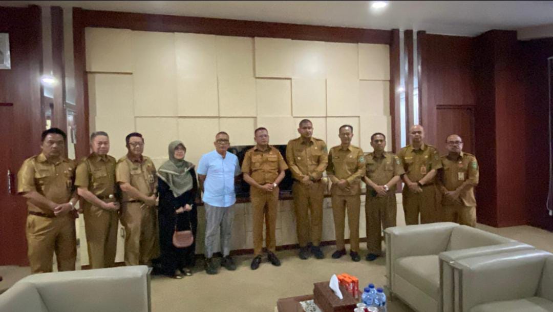 Wali Kota Prabumulih Arlan Klarifikasi Isu Mutasi Kepala SMPN 1