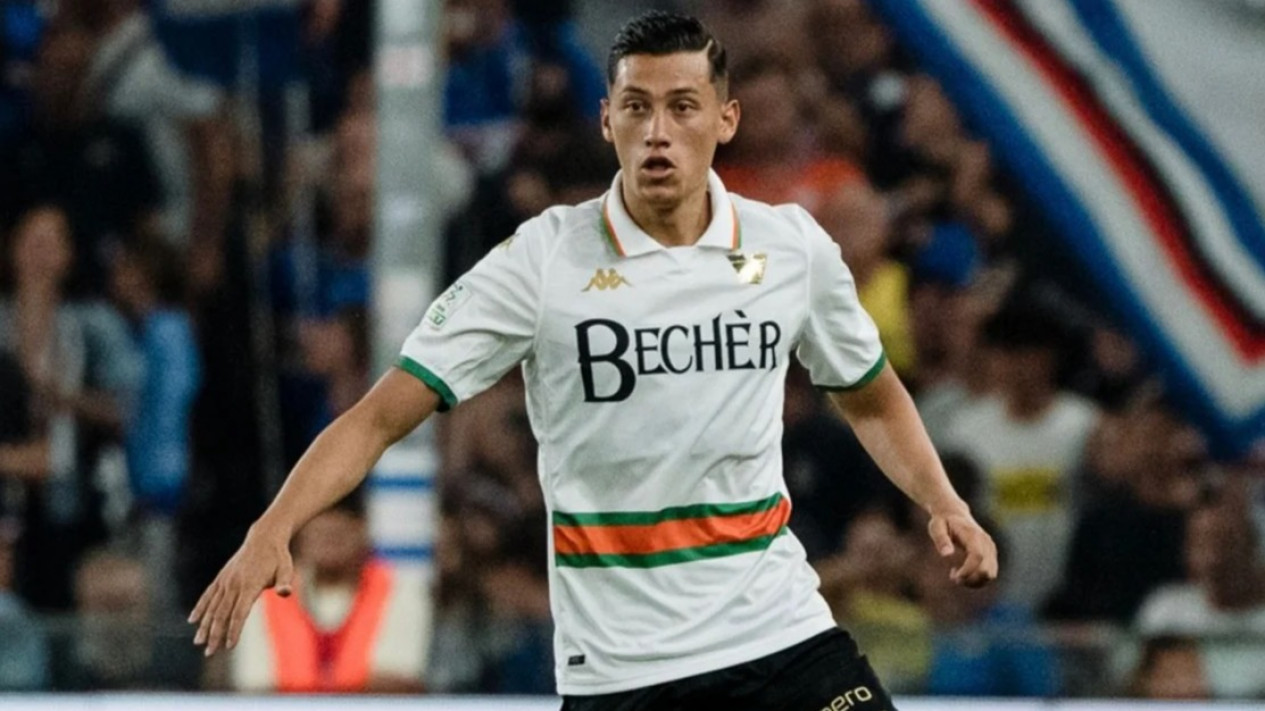 Bek Indonesia Jay Idzes Bersinar di Eropa