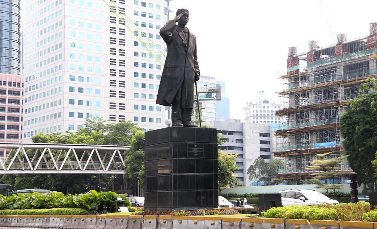 DKI Resmi Pindahkan Patung Sudirman