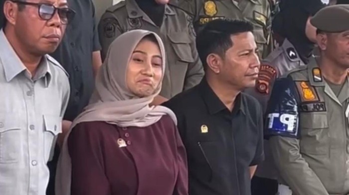 Dheninda Chaerunnisa Klarifikasi Video Viral